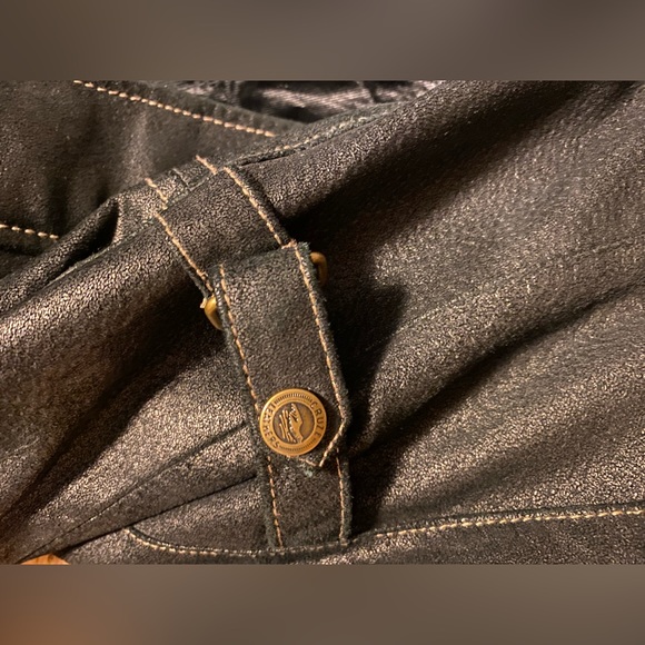 Cruze Collection
Convertible Leather
Jacket - Picture 9 of 10